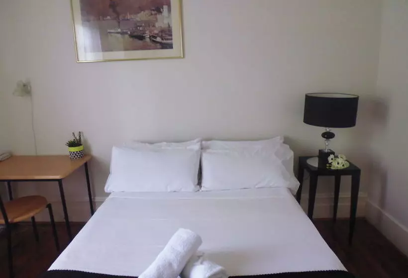 酒店 Claremont Guest House