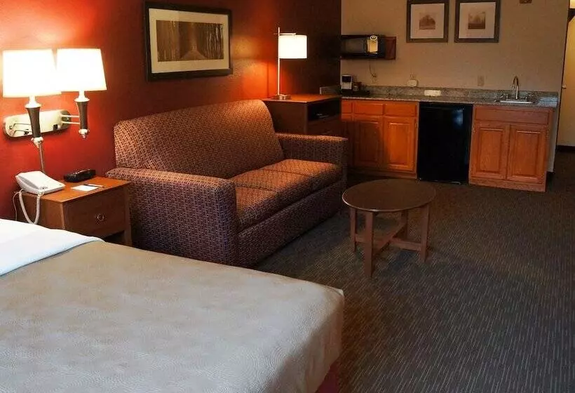 فندق Americinn By Wyndham Baldwin