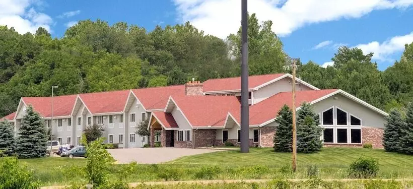 فندق Americinn By Wyndham Baldwin