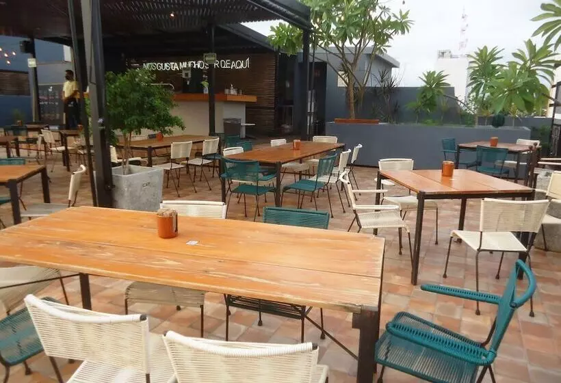 ホテル Concierge Plaza Colima