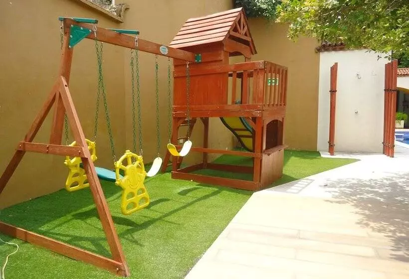 ホテル Concierge Plaza Colima