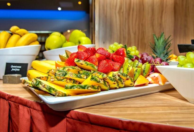 Cosmopolitan Bobycentrum   Czech Leading Hotels