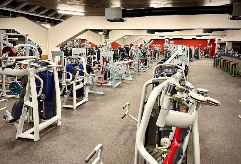 Cosmopolitan Bobycentrum   Czech Leading Hotels