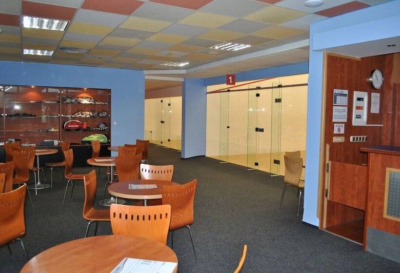 Cosmopolitan Bobycentrum   Czech Leading Hotels