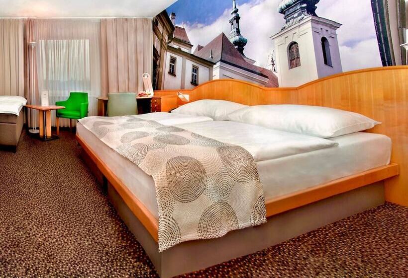 Cosmopolitan Bobycentrum   Czech Leading Hotels