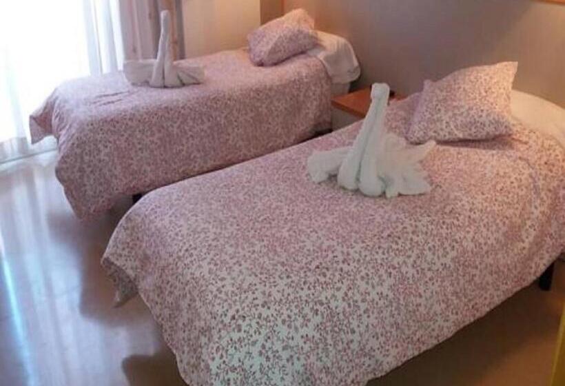 هتل Cosmos Tarragona