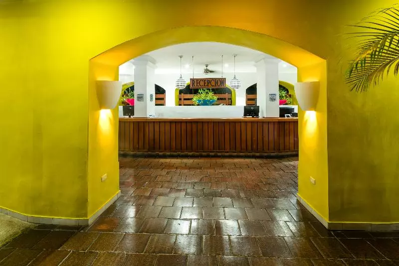 호텔 Decameron Galeon  All Inclusive