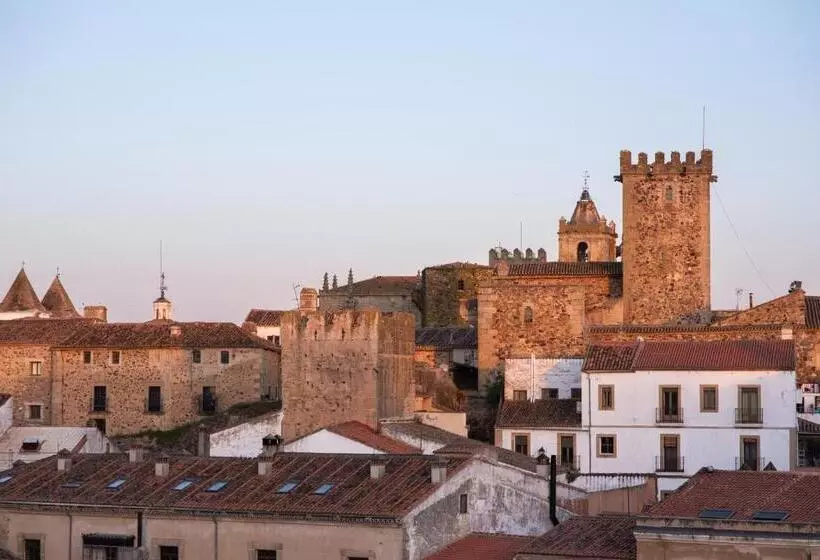 酒店 Exe Agora Caceres