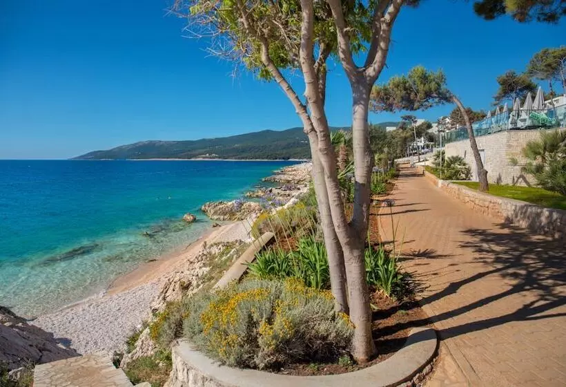 Girandella Resort, Valamar Collection