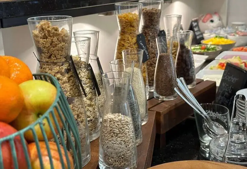 Hotelli Ibis Styles Rosenheim