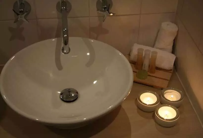 فندق Kangaroo Island Seafront