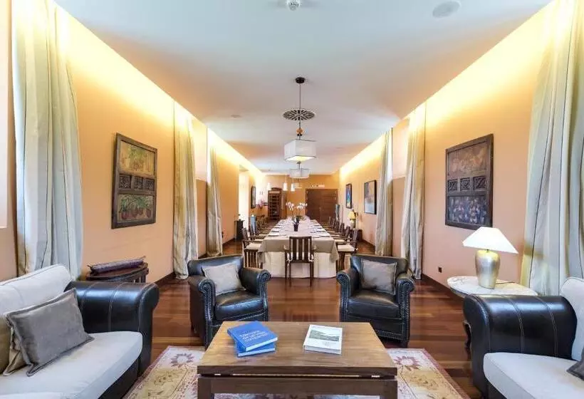 בית מלון כפרי Monasterio De Boltana Spa