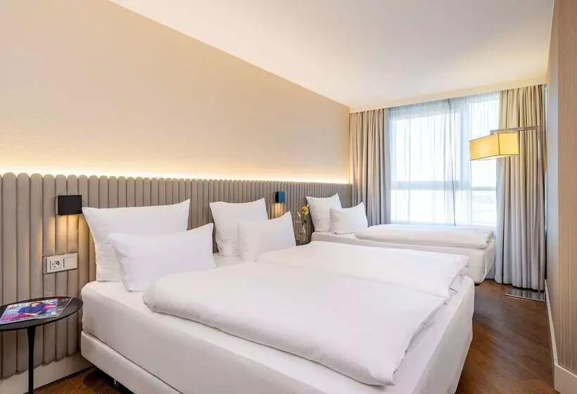 酒店 NH Hamburg Altona