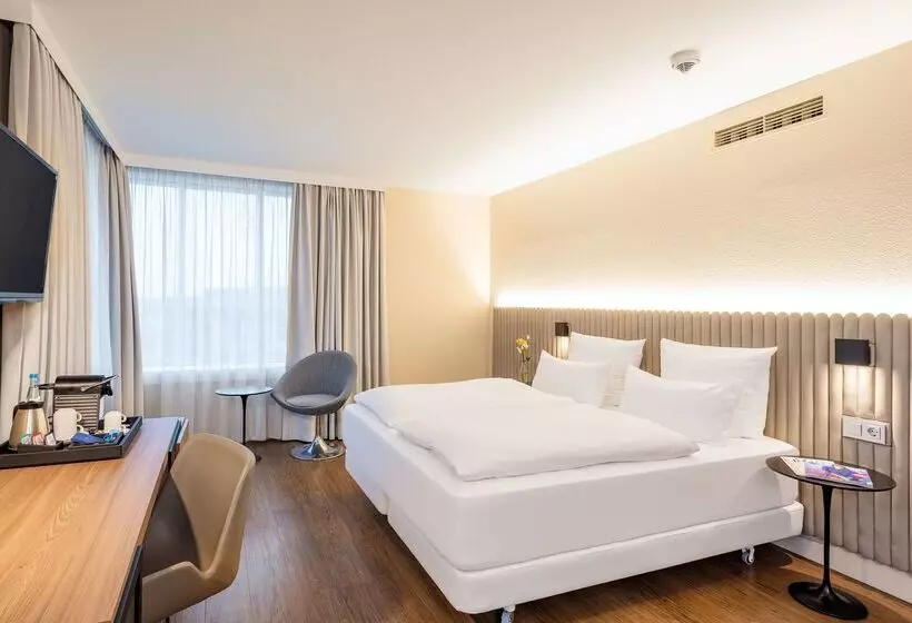 酒店 NH Hamburg Altona