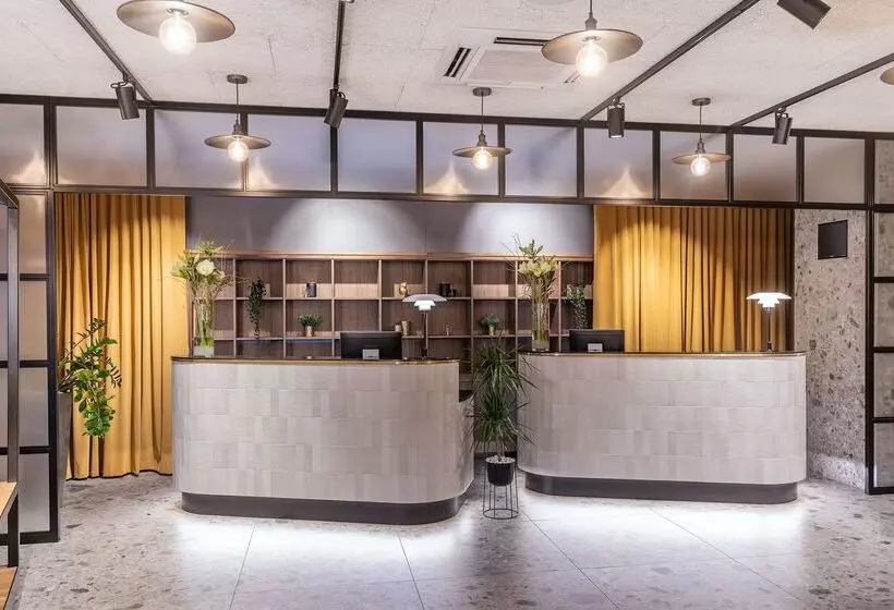 酒店 NH Hamburg Altona