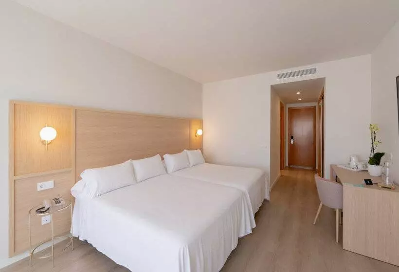 בית מלון כפרי Rh Ifach