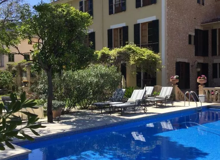 호텔 The Salvia Adults Only