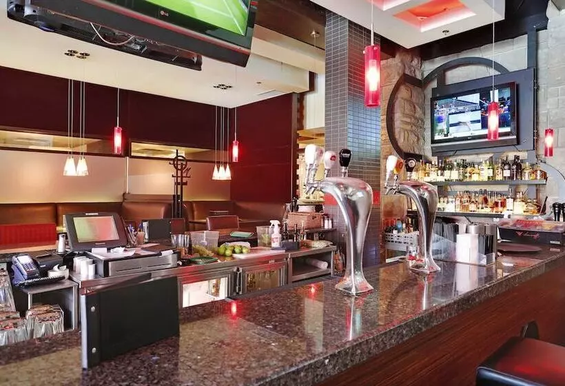 Szálloda Sandman Suites Vancouver On Davie