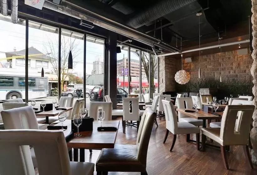 Szálloda Sandman Suites Vancouver On Davie