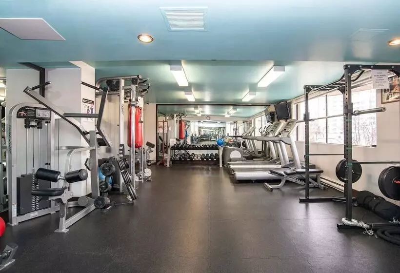 Szálloda Sandman Suites Vancouver On Davie