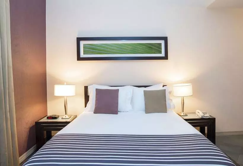 Szálloda Sandman Suites Vancouver On Davie