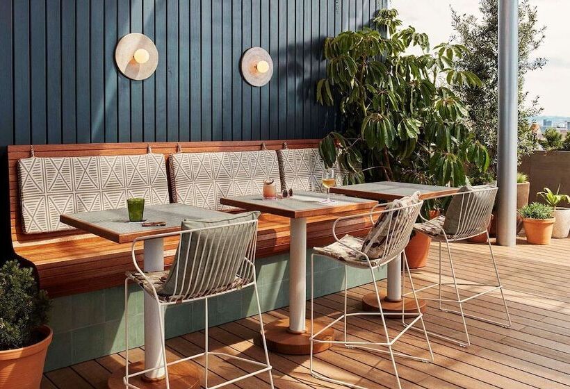 هتل The Hoxton, Poblenou