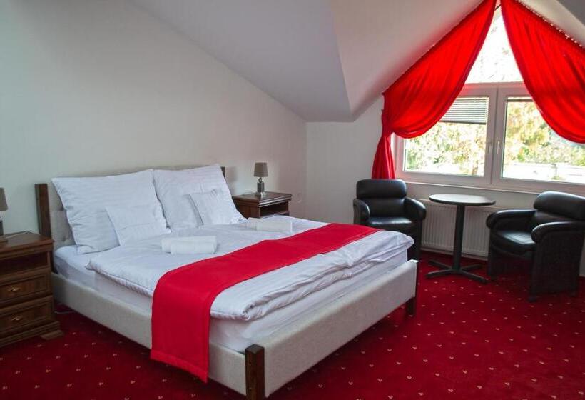 بنسيون Penzión Rosel