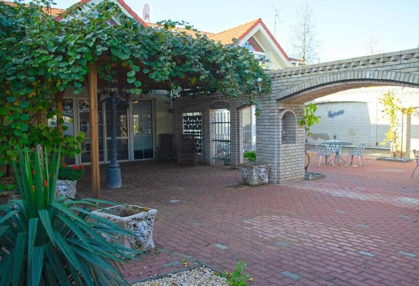 بنسيون Penzión Rosel