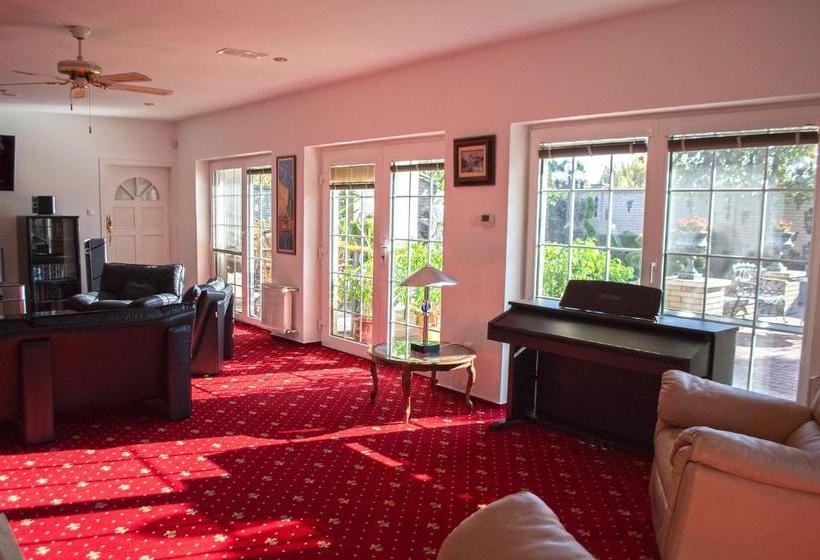 بنسيون Penzión Rosel