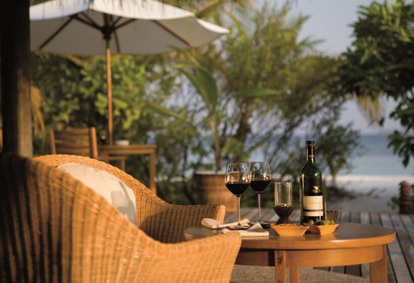 استراحتگاه Coco Palm Dhuni Kolhu