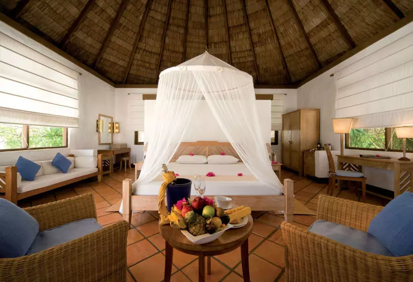 استراحتگاه Coco Palm Dhuni Kolhu