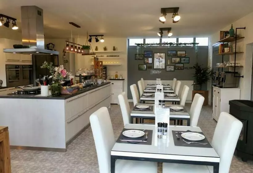 Aamiaismajoitus (B&B) De Zilte Zeehoeve