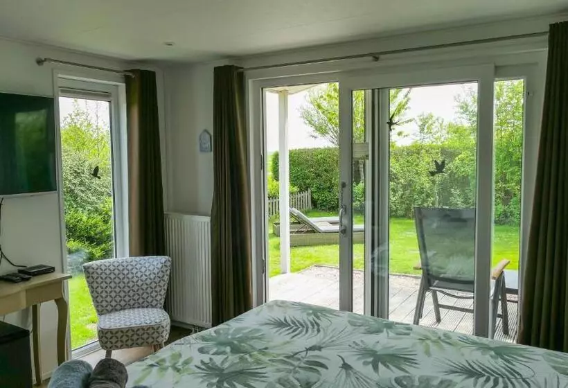 Aamiaismajoitus (B&B) De Zilte Zeehoeve