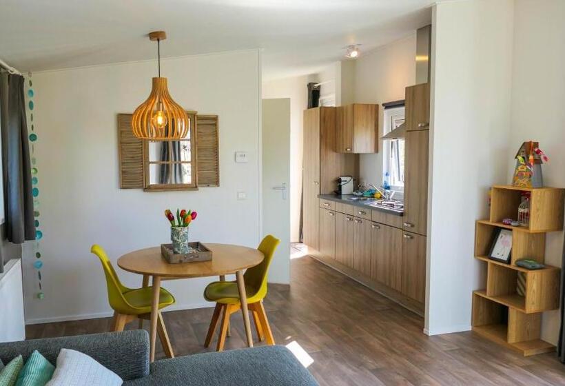 צימר De Zilte Zeehoeve