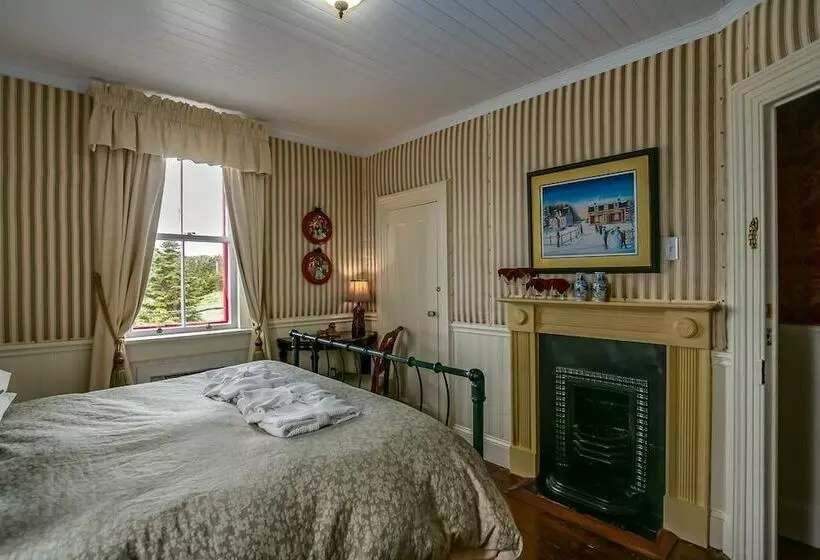 George House Heritage B&b
