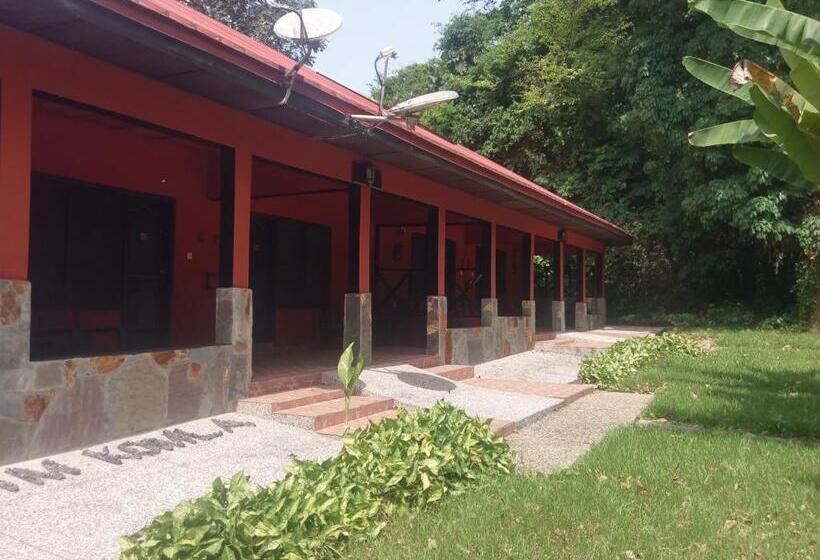 Hotel Big Foot Safari Lodge