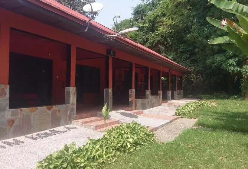 ホテル Big Foot Safari Lodge