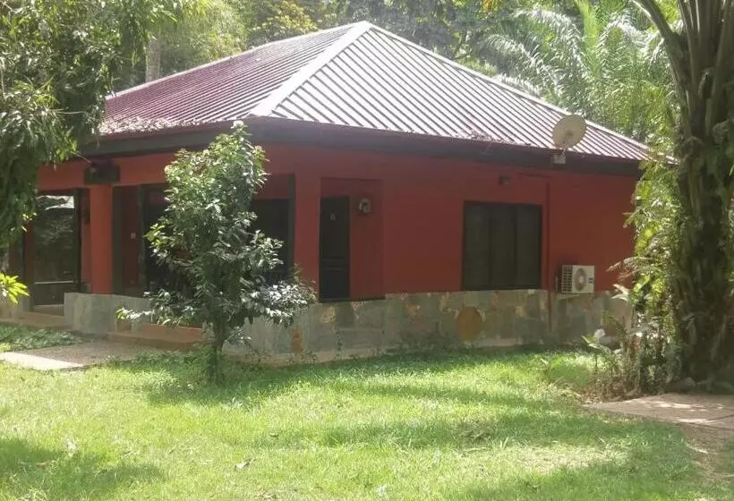ホテル Big Foot Safari Lodge