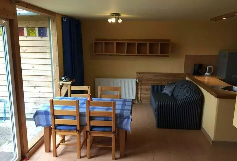 ホテル Ferienhaus 3 _ Ferien Im Gutspark