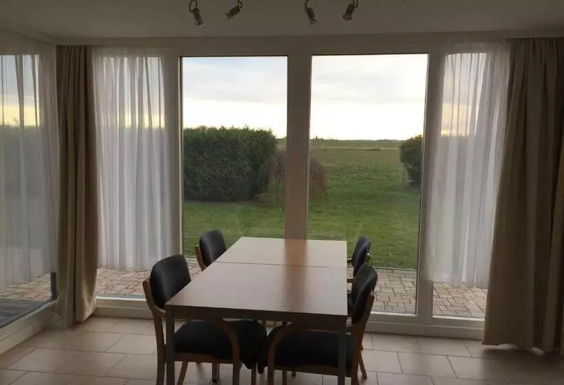 ホテル Ferienhaus 3 _ Ferien Im Gutspark