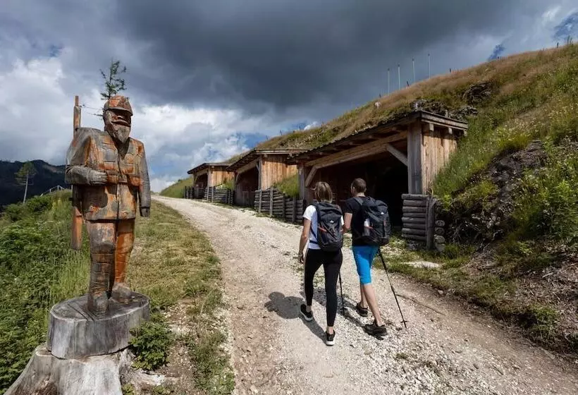 Hotelli Garnì & Wellness Anderle