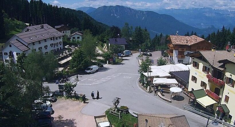 فندق Garnì & Wellness Anderle