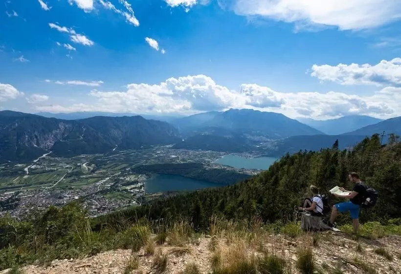 Hotelli Garnì & Wellness Anderle