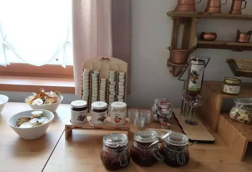 Hotelli Garnì & Wellness Anderle