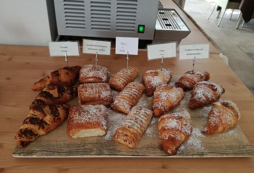 فندق Garnì & Wellness Anderle