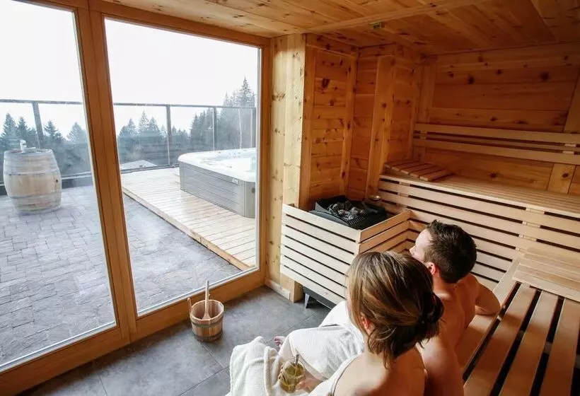 Hotelli Garnì & Wellness Anderle