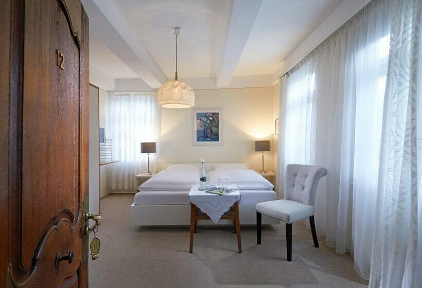 酒店 Gasthof Zu Den Linden