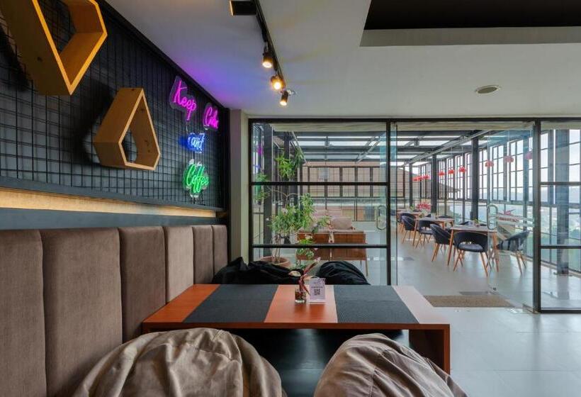 Nava Hotel Tawangmangu