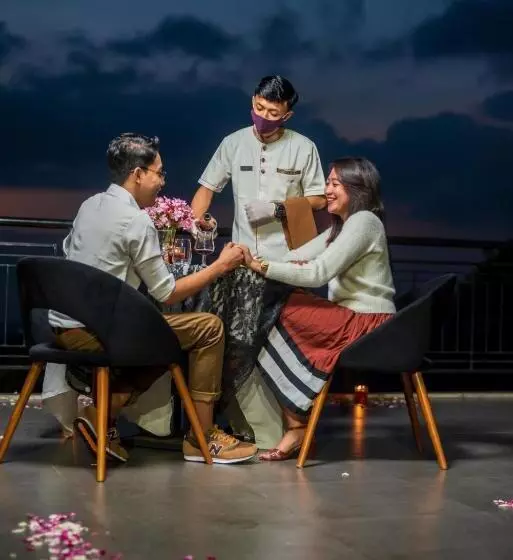 Nava Hotel Tawangmangu