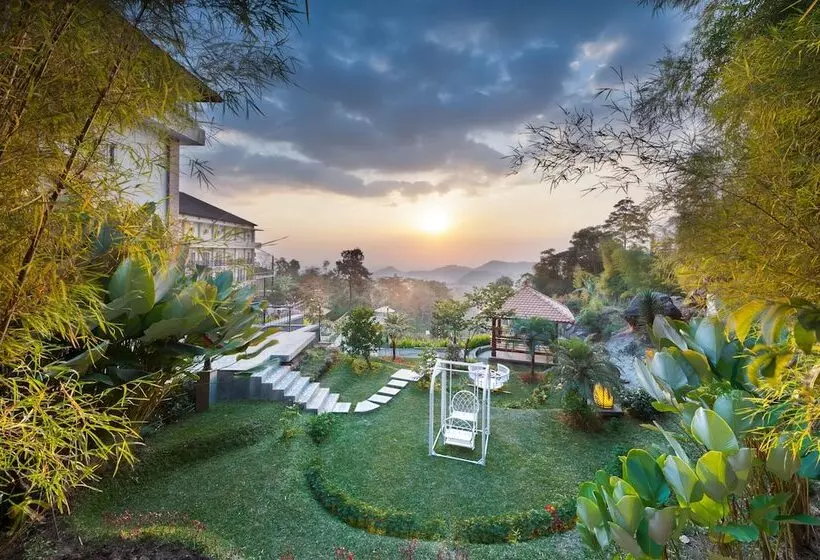 Nava Hotel Tawangmangu